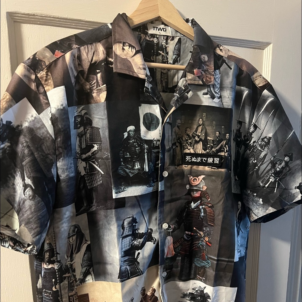 Arm bar soap company aloha shirt size XL